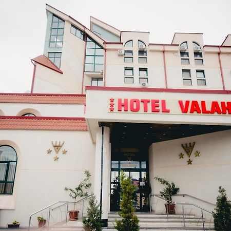 Hotel Valahia 트르고비슈테 외부 사진