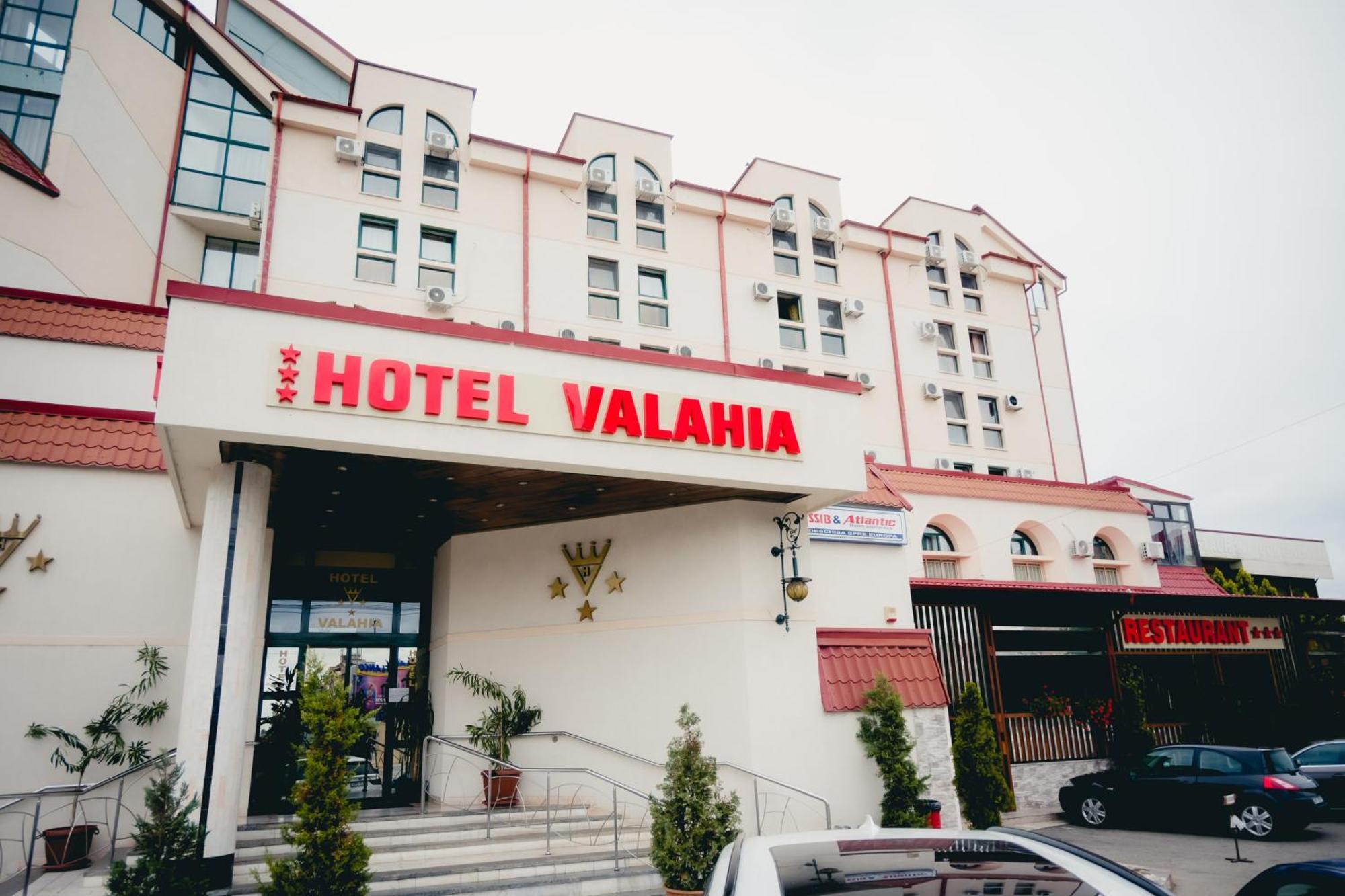 Hotel Valahia 트르고비슈테 외부 사진