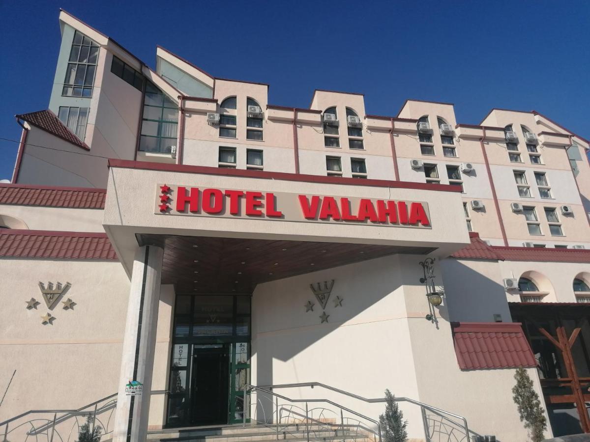 Hotel Valahia 트르고비슈테 외부 사진